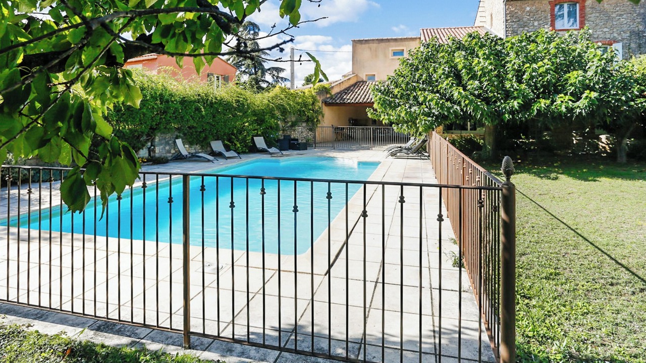Photo of Outdoor in Caromb