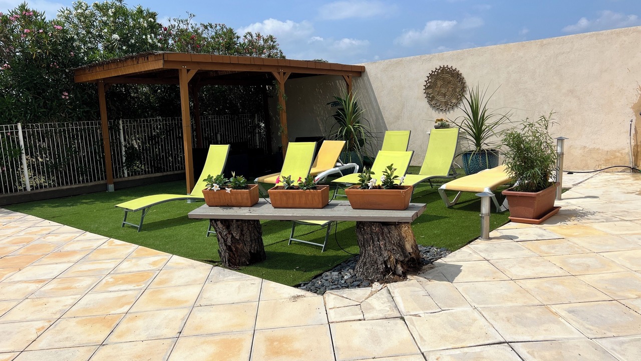 Photo of Outdoor in Carpentras
