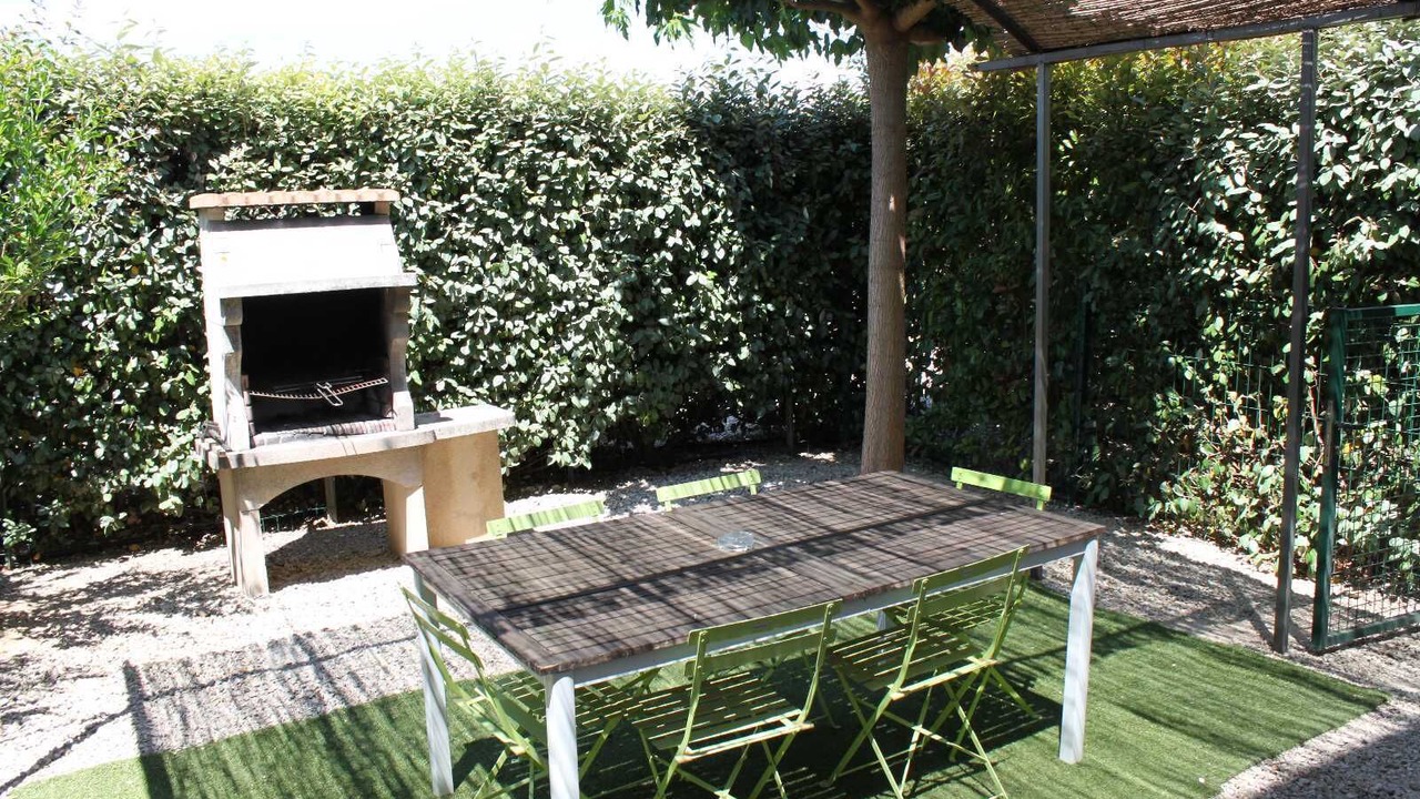 Photo of Patio Balcony in Carpentras
