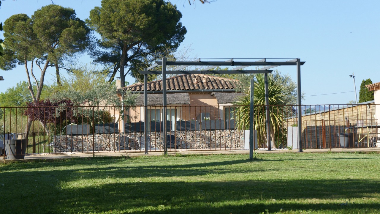 Photo of Outdoor in Loriol-du-Comtat