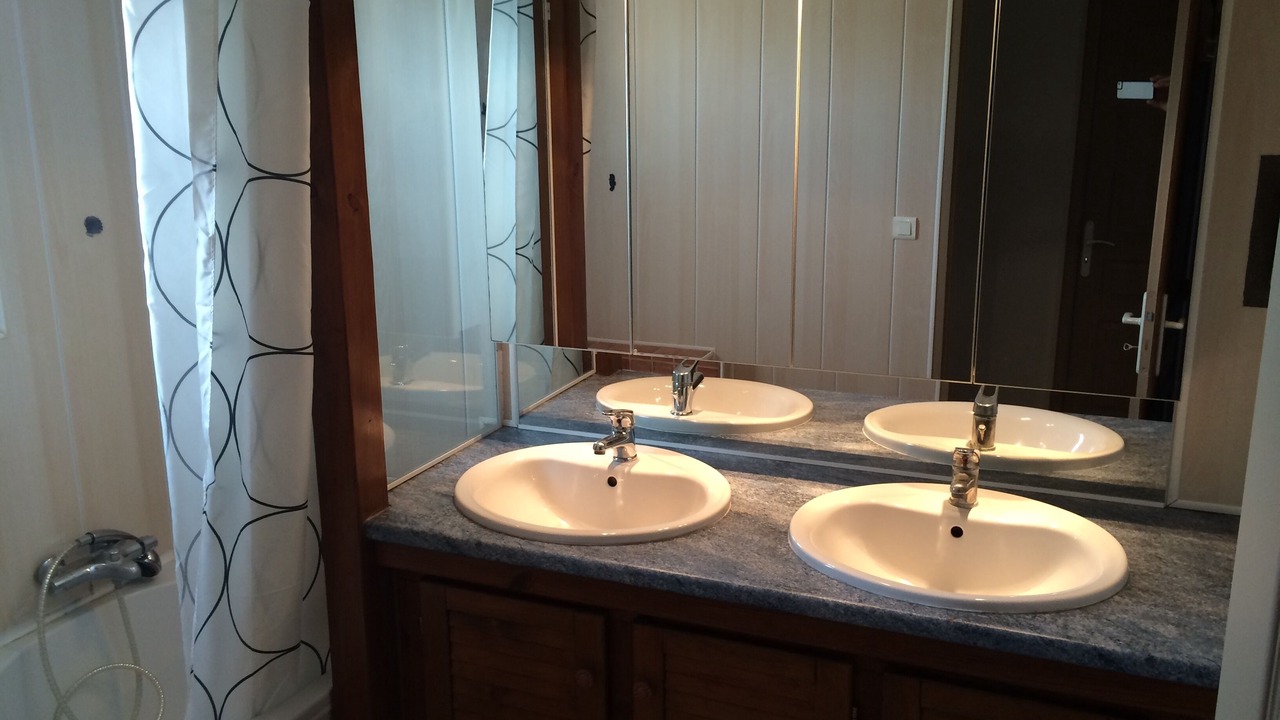 Photo of Bathroom in Aubignan
