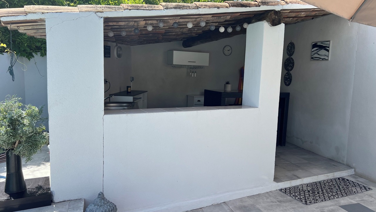 Photo of Patio Balcony in Mazan