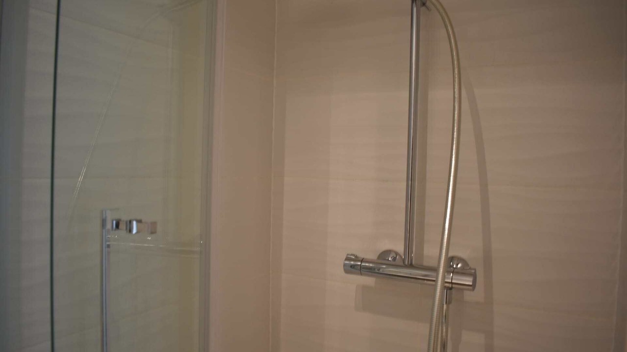 Photo of Bathroom in Quartier Saint-Ambroise