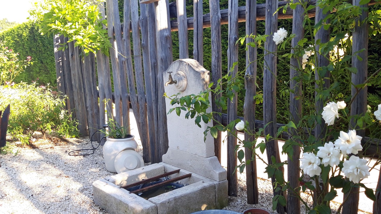 Photo of Outdoor in Colonzelle