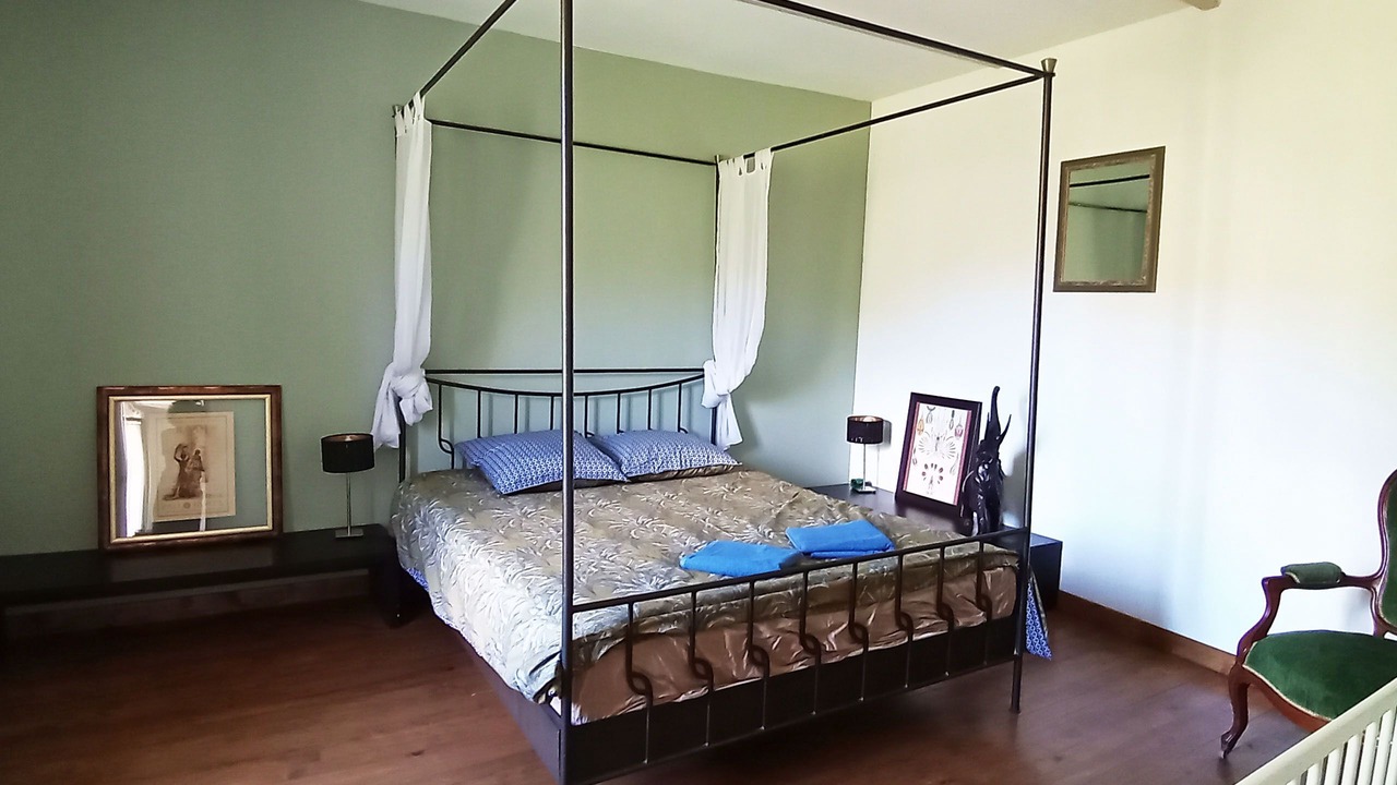 Photo of Bedroom in Sahune