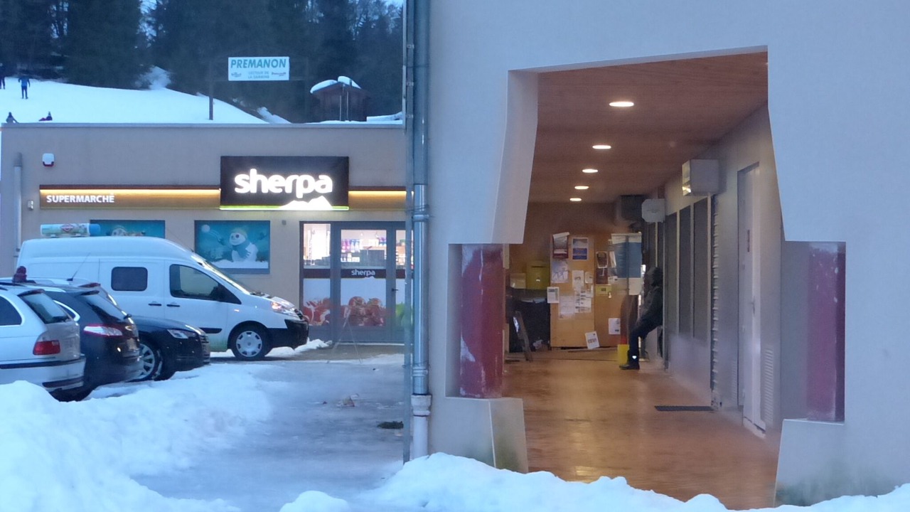 Photo of Outdoor in Premanon