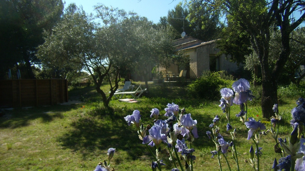 Photo of Outdoor in Saint-Pierre-de-Vassols