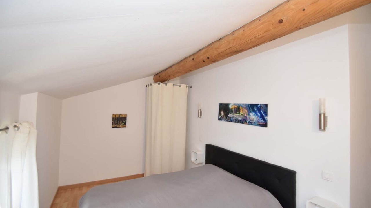 Photo of Bedroom in Bedoin