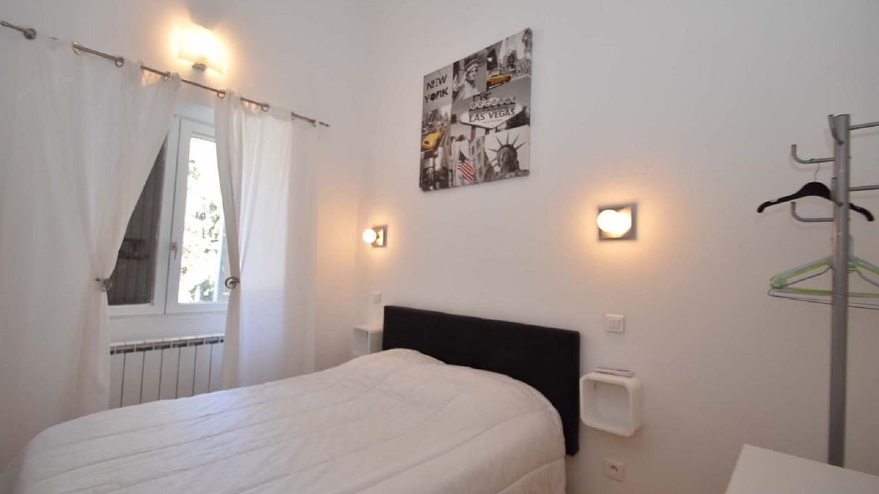 Photo of Bedroom in Bedoin