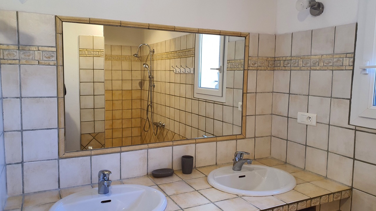 Photo of Bathroom in Bedoin
