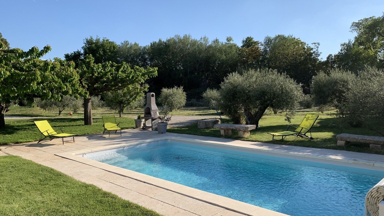 Photo of Outdoor in Saint-Pierre-de-Vassols
