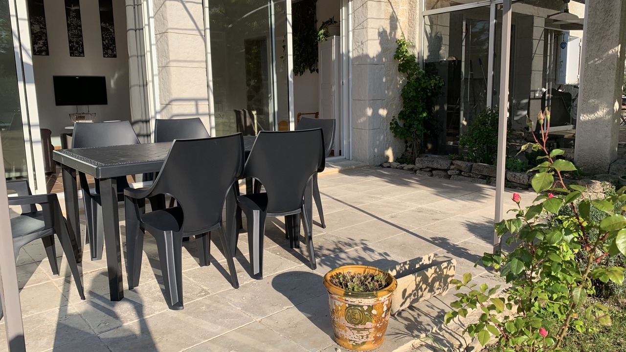 Photo of Outdoor in Saint-Pierre-de-Vassols