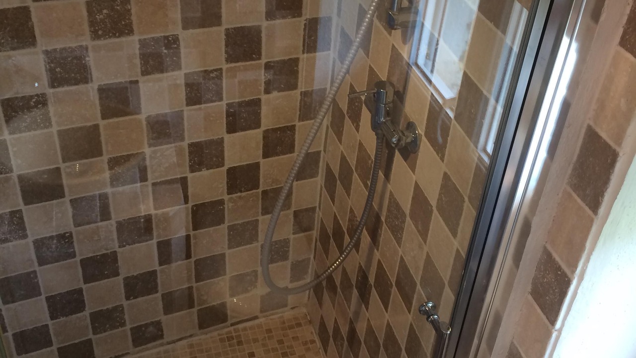 Photo of Bathroom in Saint-Pierre-de-Vassols