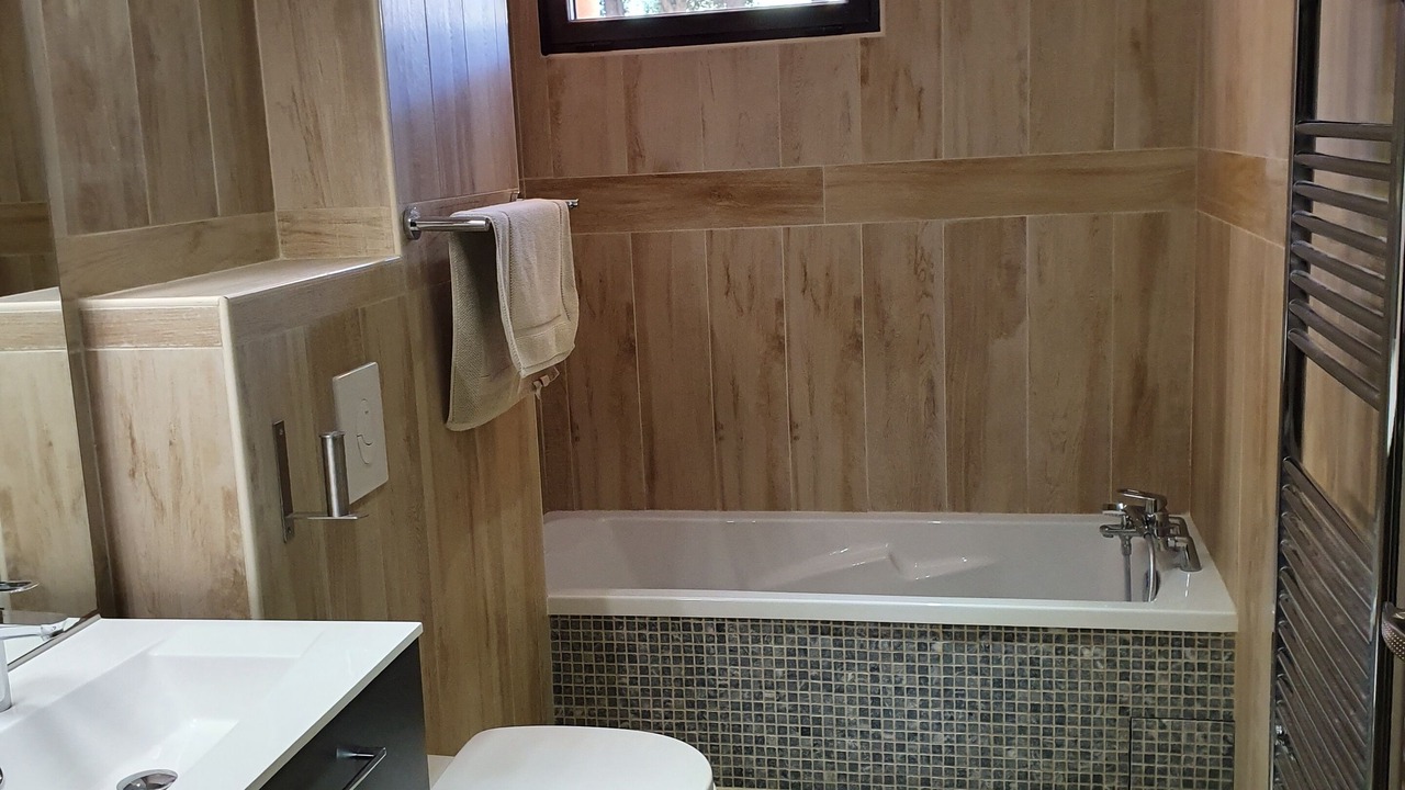 Photo of Bathroom in Vaison-la-Romaine