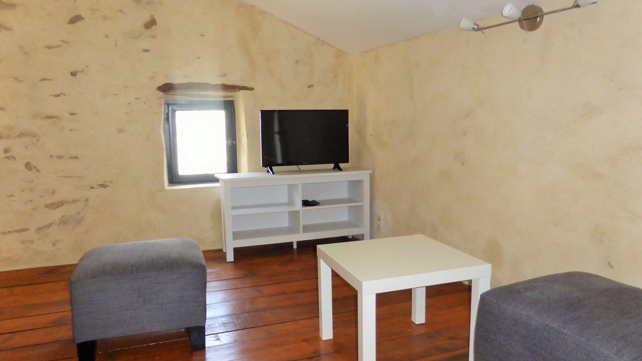 Photo of Livingroom in Entrechaux