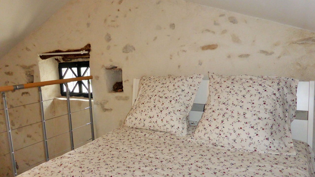 Photo of Bedroom in Entrechaux