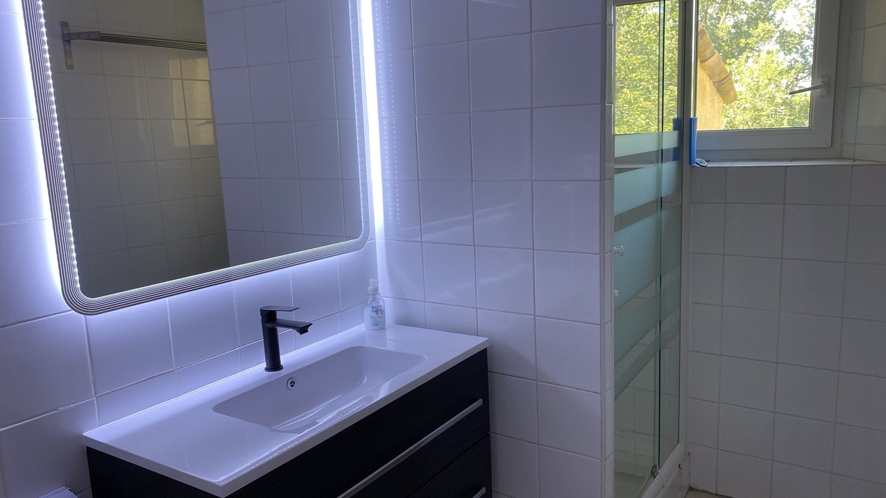 Photo of Bathroom in Portes-en-Valdaine