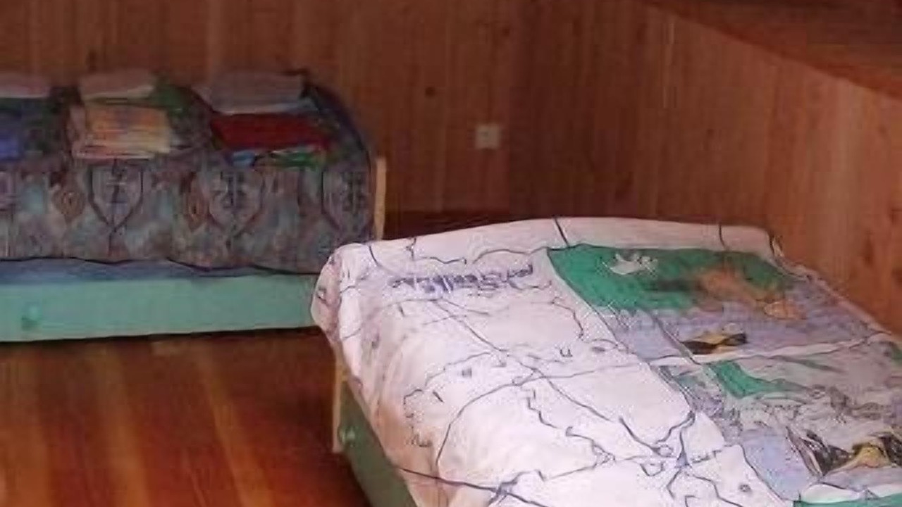 Photo of Bedroom in Quarre-les-Tombes