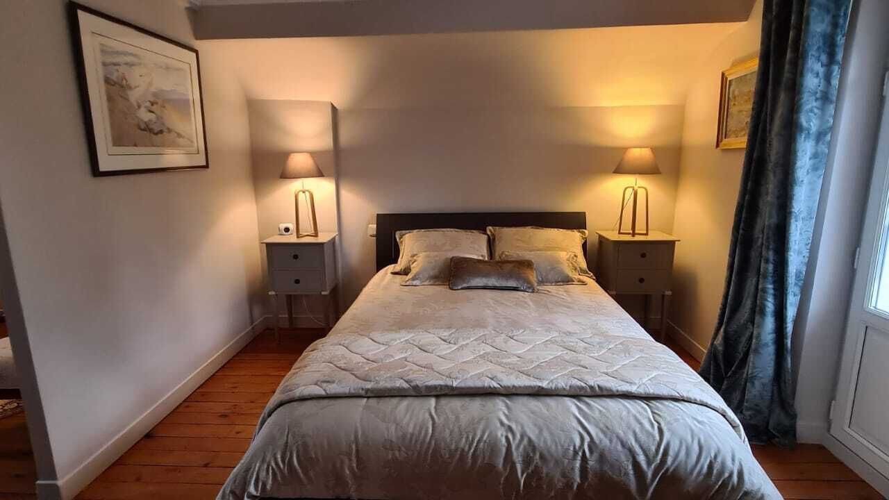Photo of Bedroom in Chatenay-Malabry