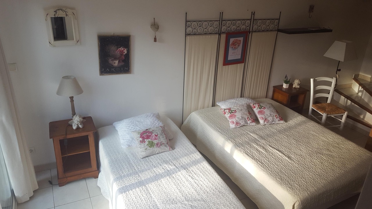 Photo of Bedroom in Bedoin