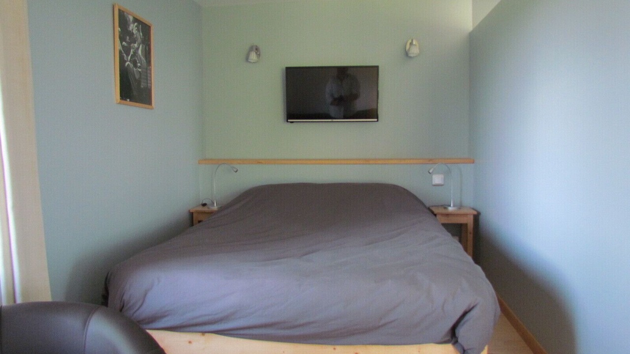 Photo of Bedroom in Sologny