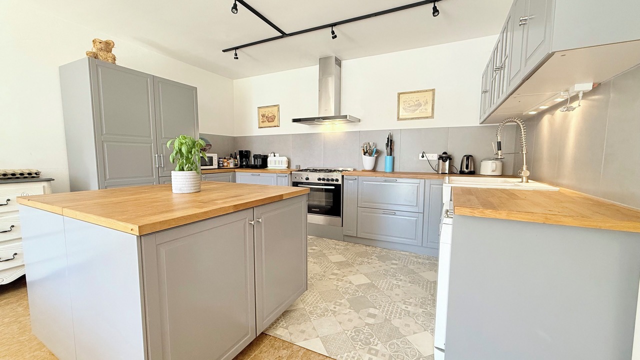 Photo of Kitchen in Suze-la-Rousse