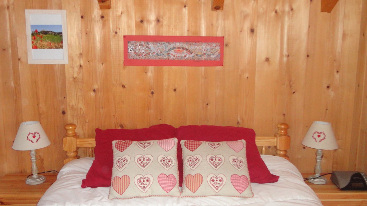 Photo of Bedroom in Le Memont