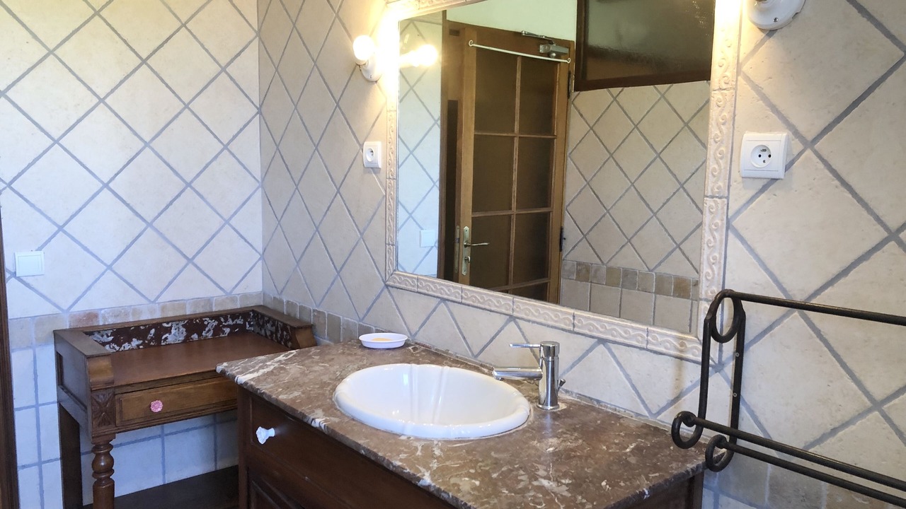 Photo of Bathroom in Bedoin