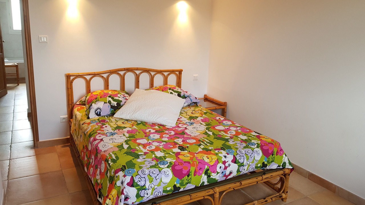 Photo of Bedroom in La Roque-sur-Pernes