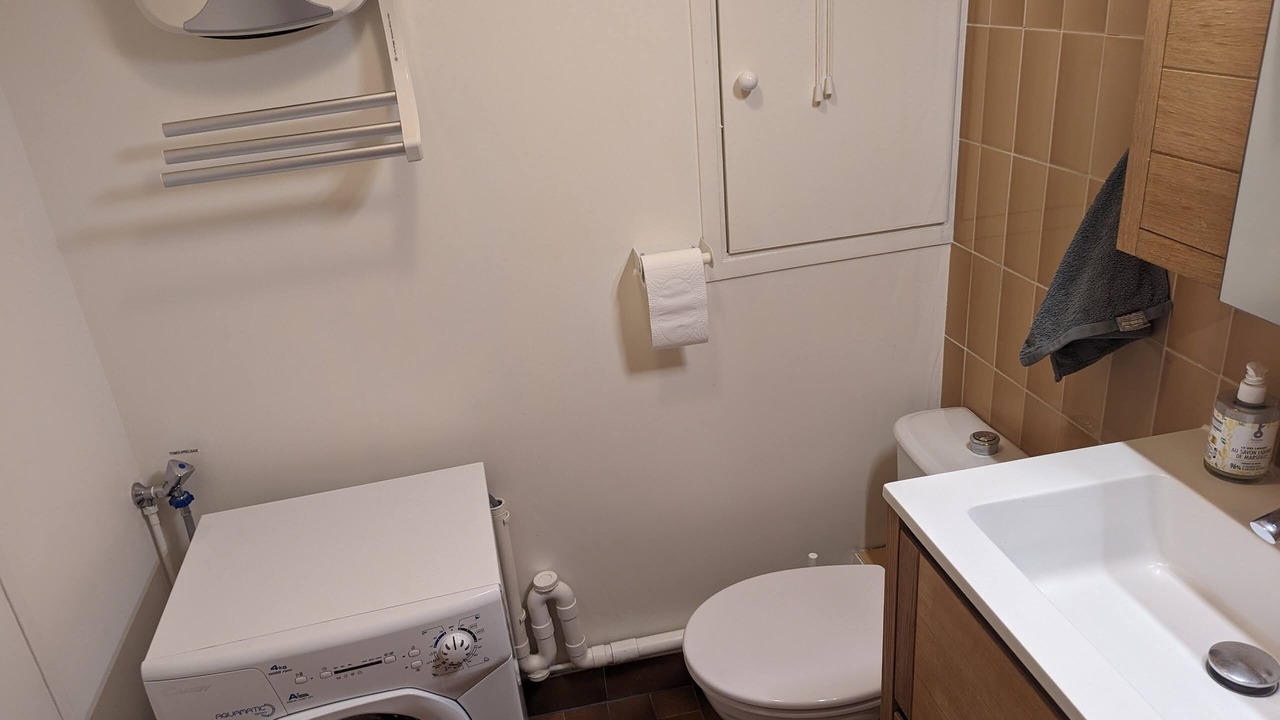 Photo of Bathroom in Gare