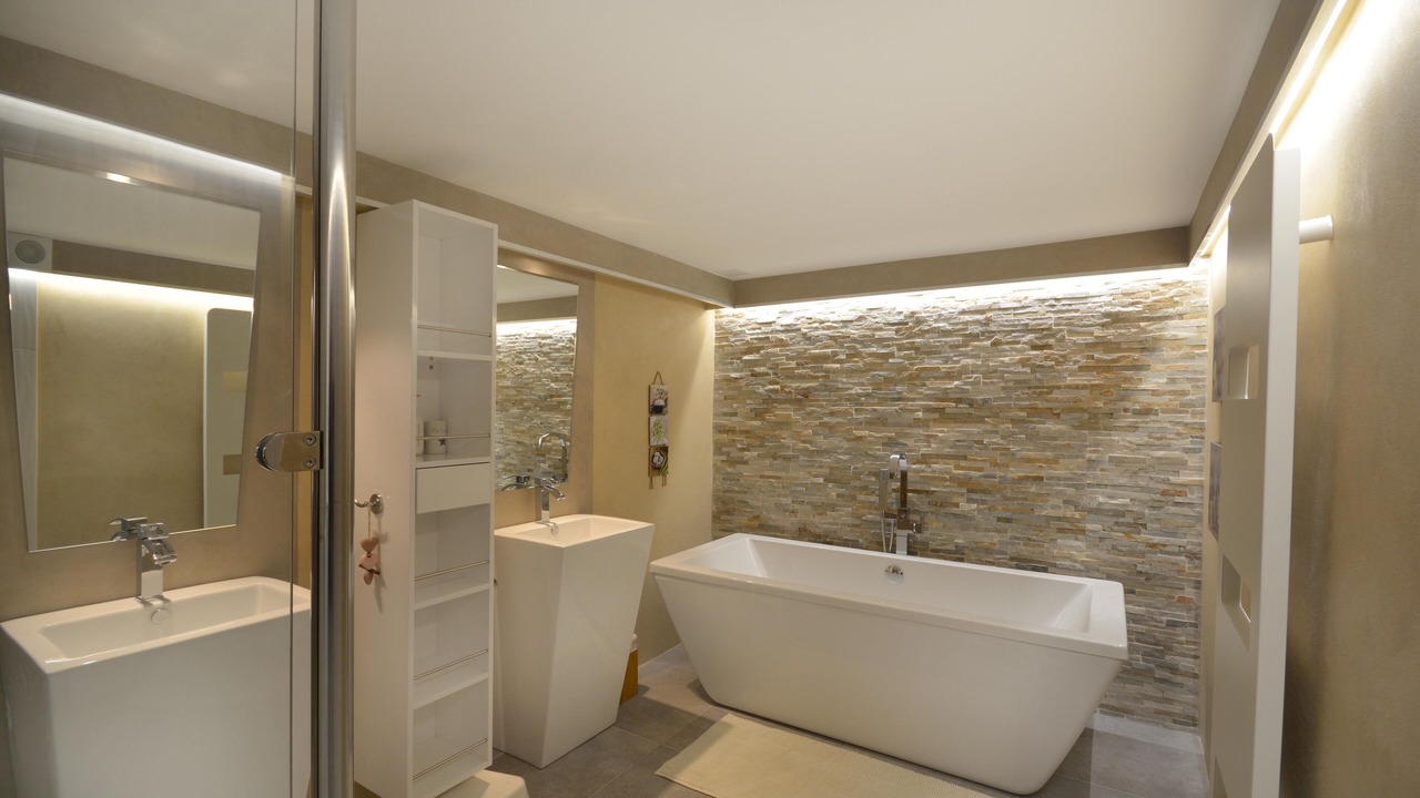 Photo of Bathroom in Saint-Romain-en-Viennois
