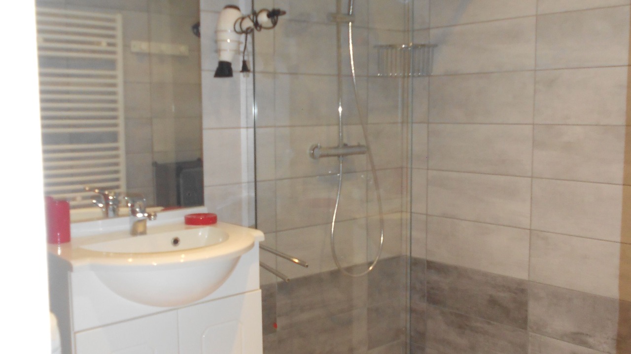 Photo of Bathroom in Le Monastier-sur-Gazeille