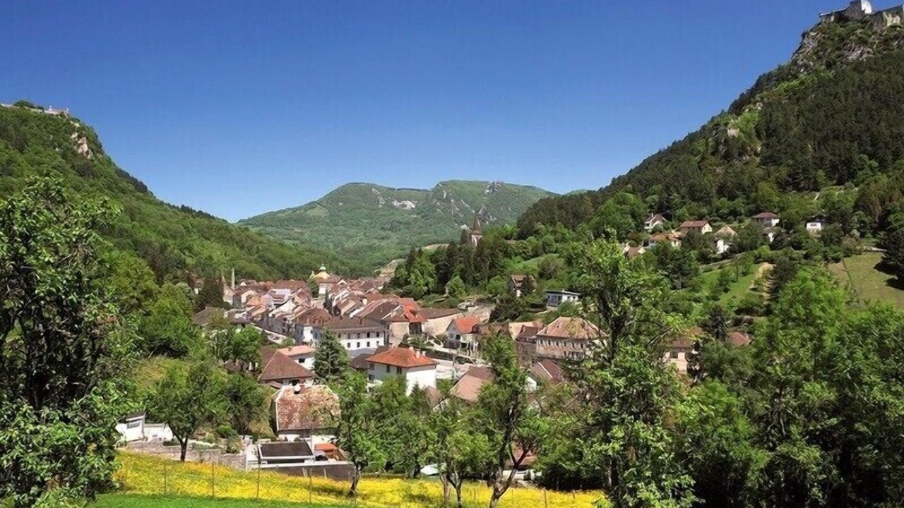 Photo of Outdoor in La Chapelle-sur-Furieuse