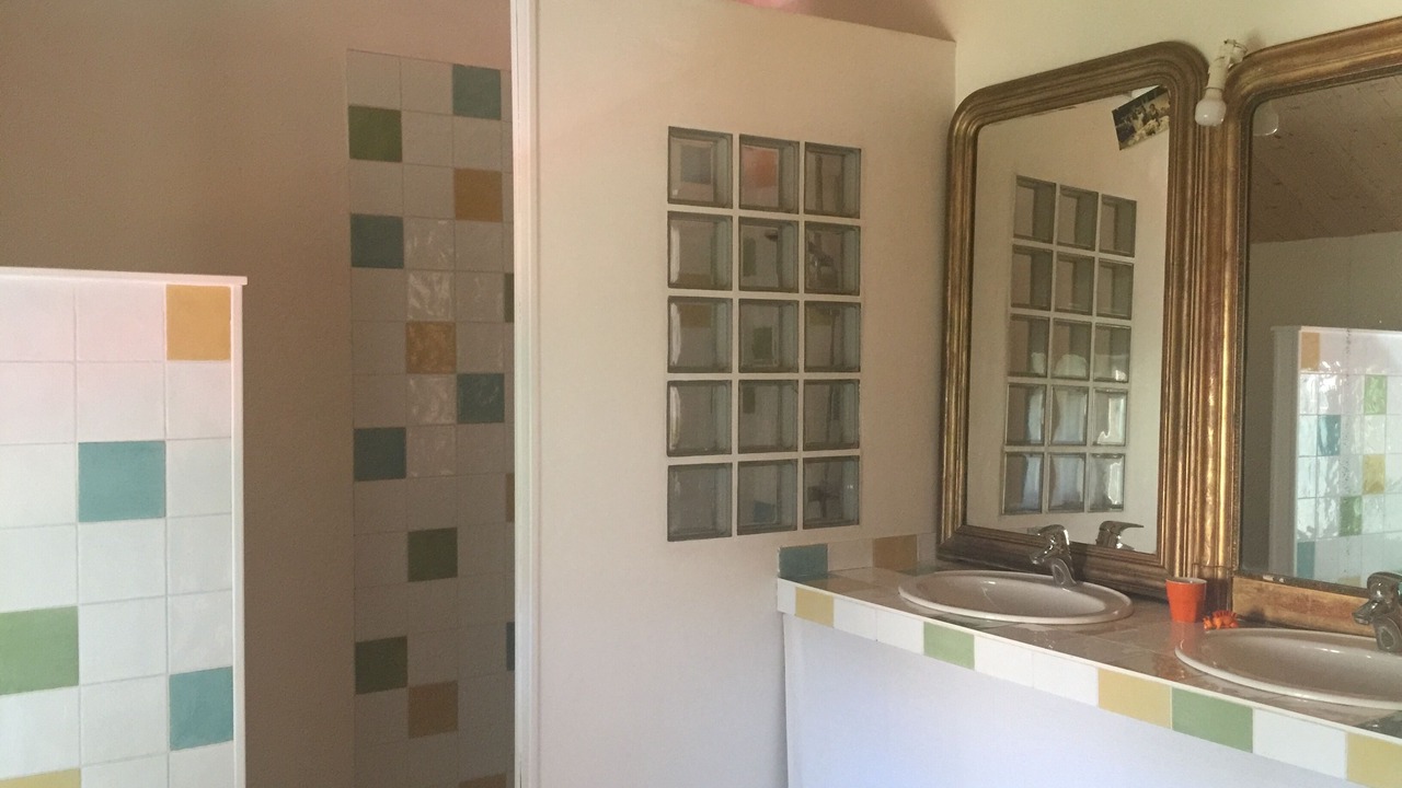 Photo of Bathroom in Saint-Dier-dʼAuvergne