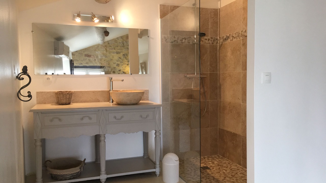 Photo of Bathroom in Richerenches
