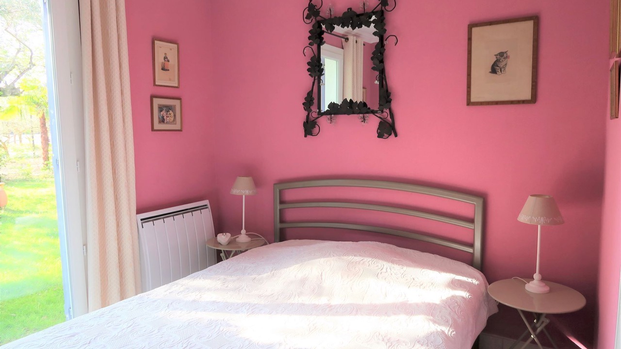 Photo of Bedroom in Mazan