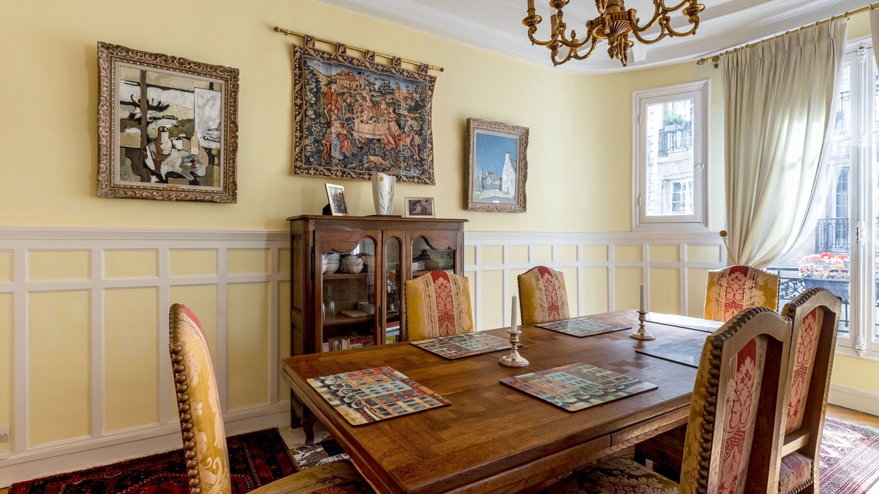 Photo of Bedroom in Notre-Dame-des-Champs
