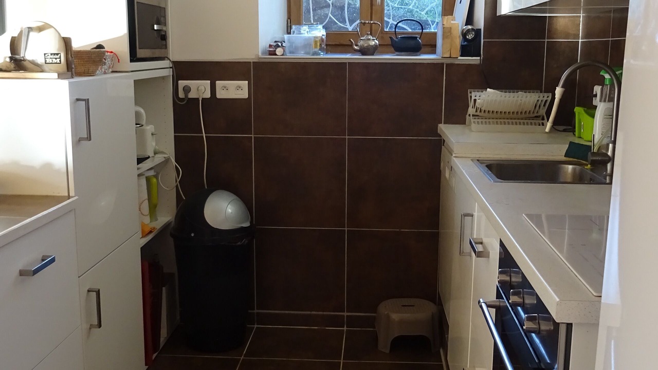 Photo of Kitchen in Saint-Barthelemy-Grozon