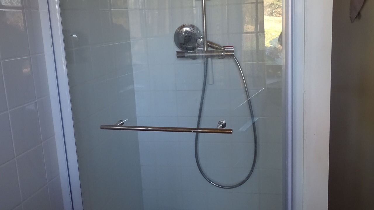 Photo of Bathroom in Saint-Barthelemy-Grozon