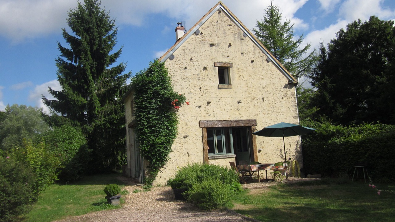Photo of Outdoor in Menou