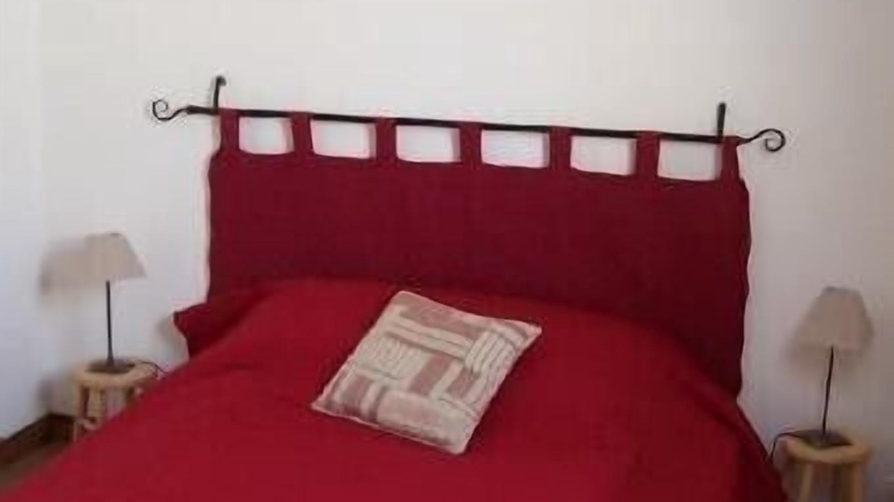 Photo of Bedroom in Menou