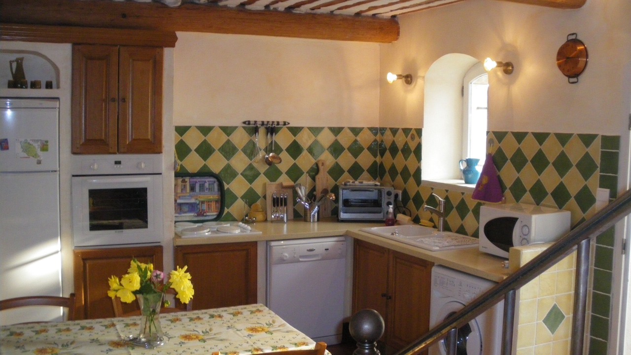 Photo of Kitchen in Mazan