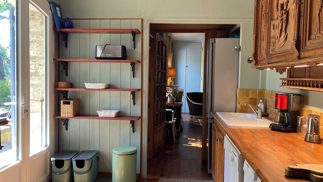 Photo of Kitchen in Mazan