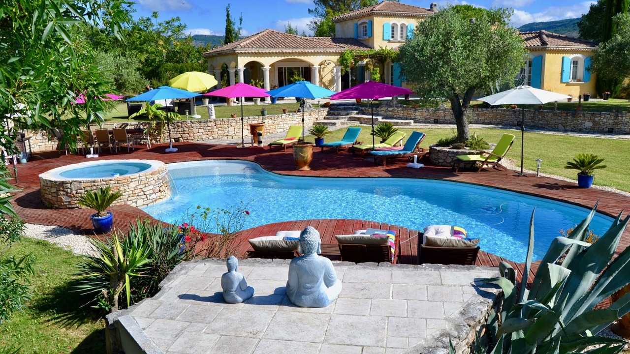 Photo of Outdoor in Alba-la-Romaine