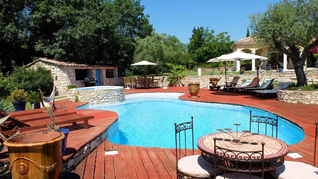 Photo of Outdoor in Alba-la-Romaine