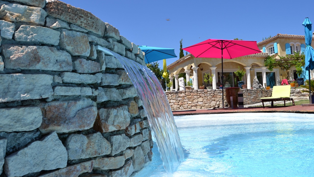 Photo of Outdoor in Alba-la-Romaine