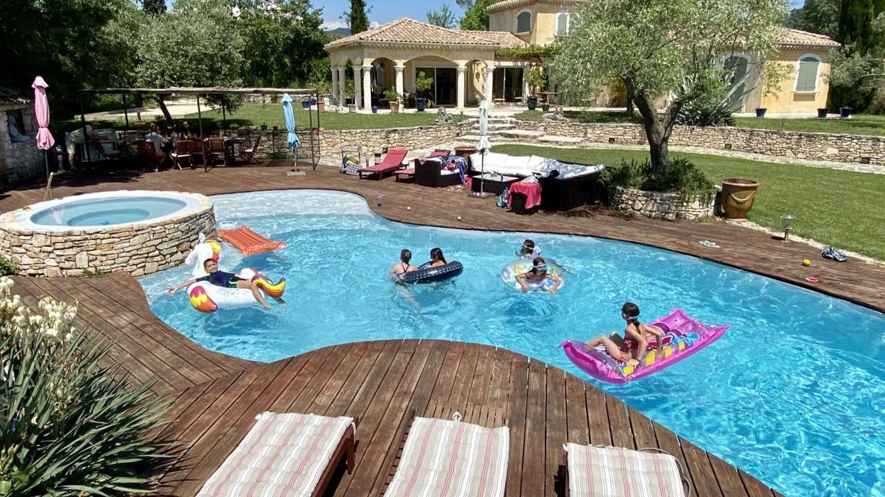 Photo of Outdoor in Alba-la-Romaine
