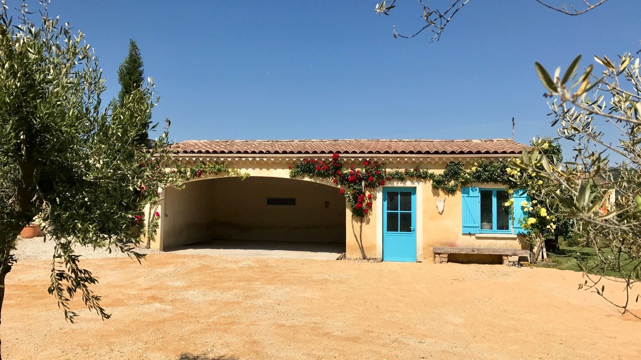Photo of Outdoor in Alba-la-Romaine