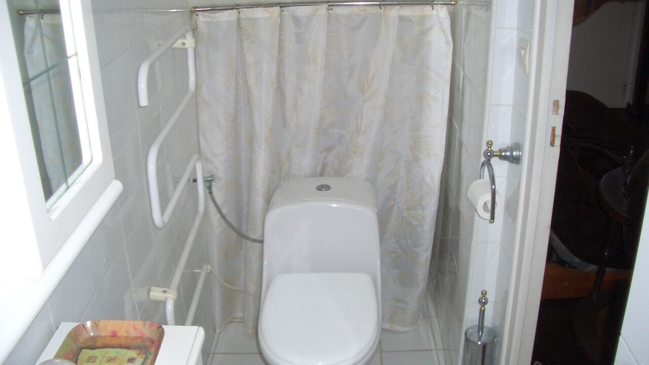 Photo of Bathroom in Saulx-les-Chartreux
