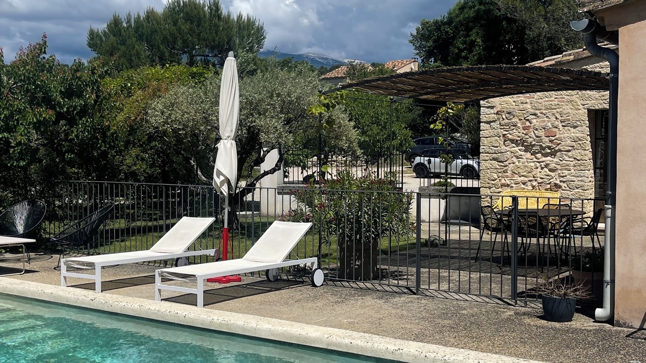 Photo of Outdoor in Saint-Pierre-de-Vassols